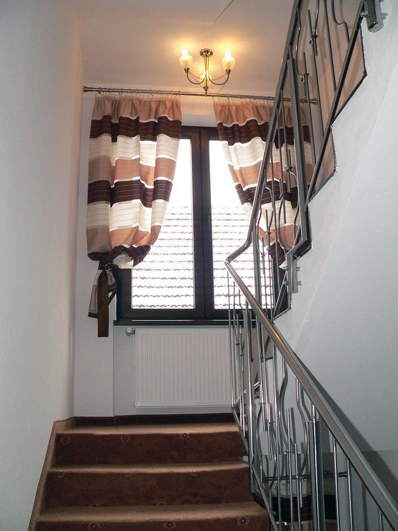 Pension Deutsches Haus Braşov Oda fotoğraf